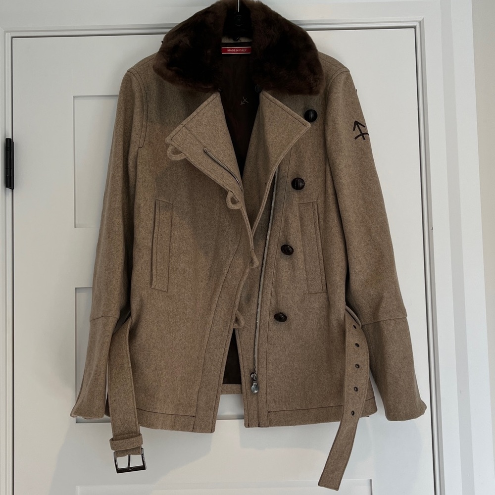 Stylish Authier Tan Wool Jacket with Removable Fur Collar and Asymmetric Zipper